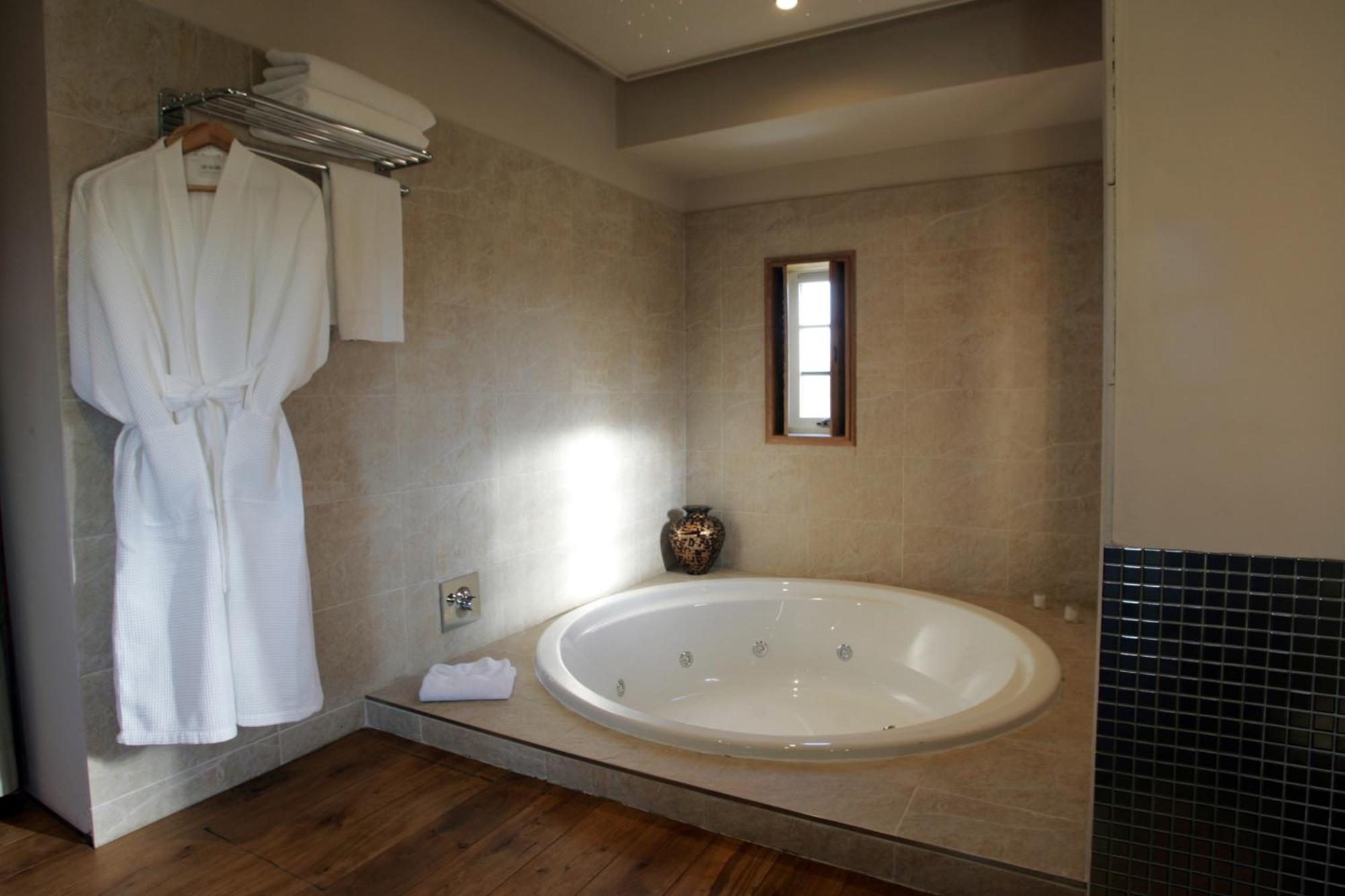 Glenskirlie Castle Hotel Banknock Екстер'єр фото