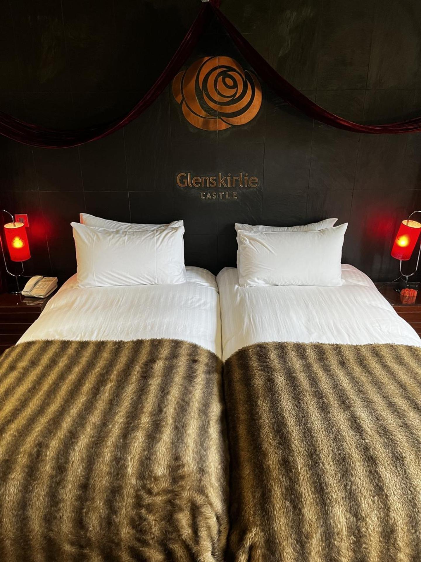 Glenskirlie Castle Hotel Banknock Екстер'єр фото